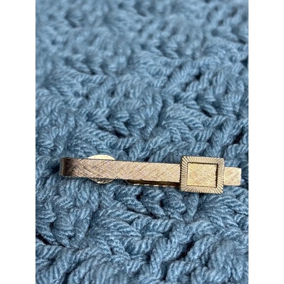 Other - Vintage Dante Brushed Goldtone Tie Bar Clip 2 inches